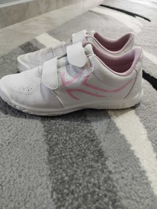 Маратонки Декатлон