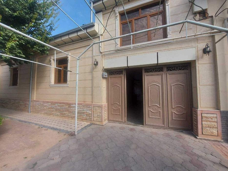 Hovli uy sotiladi SROCHNO!!! 7 xona, 3.75sotox