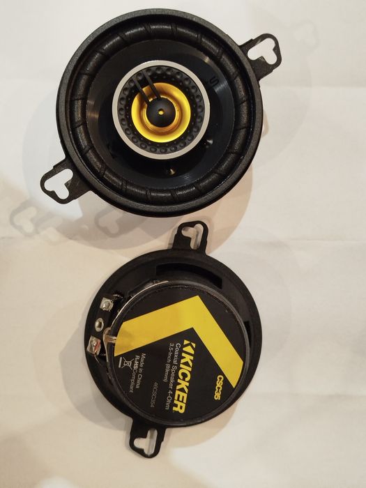 Продавам Авто колонки KICKER 3,5"