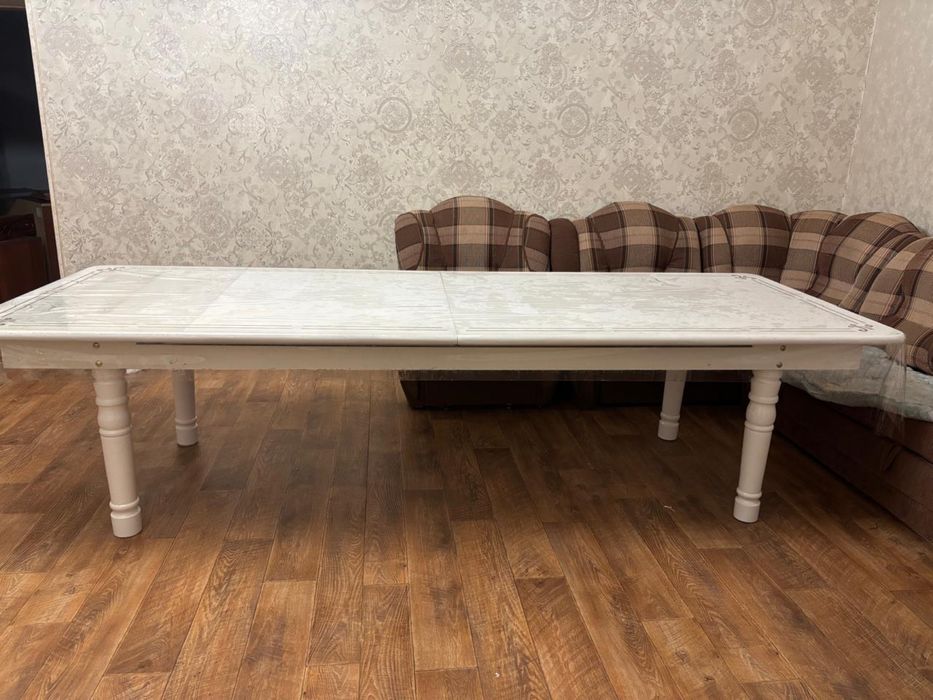 Продам стол раздвижной