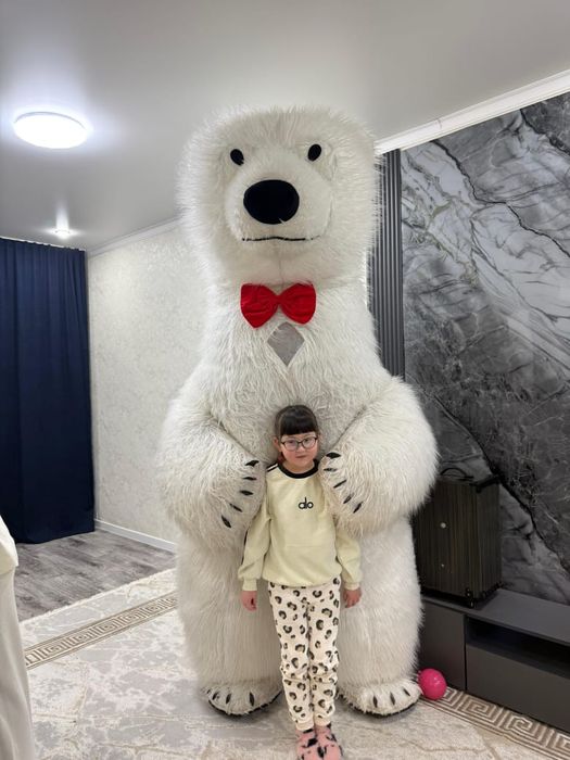 Поздравление от мишки, гориллы,чебурашки