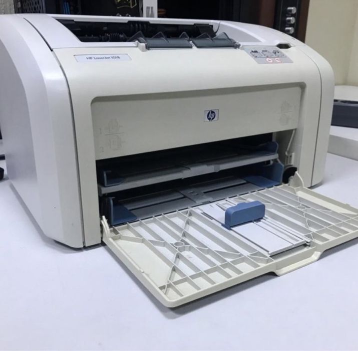 Принтер  HP 1018