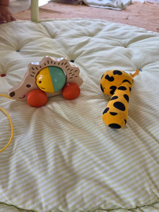 Активна гимнастика и играчки IKEA