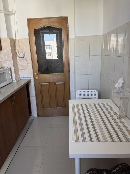 inchiriere apartament 2 camere Titan langa scoala 195 cu loc de parcare