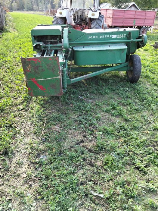 Presă baloți John Deere 224