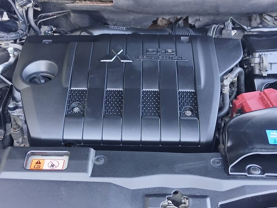 Mitsubishi Outlender 4 ×4 150 CP  Eu ro 5