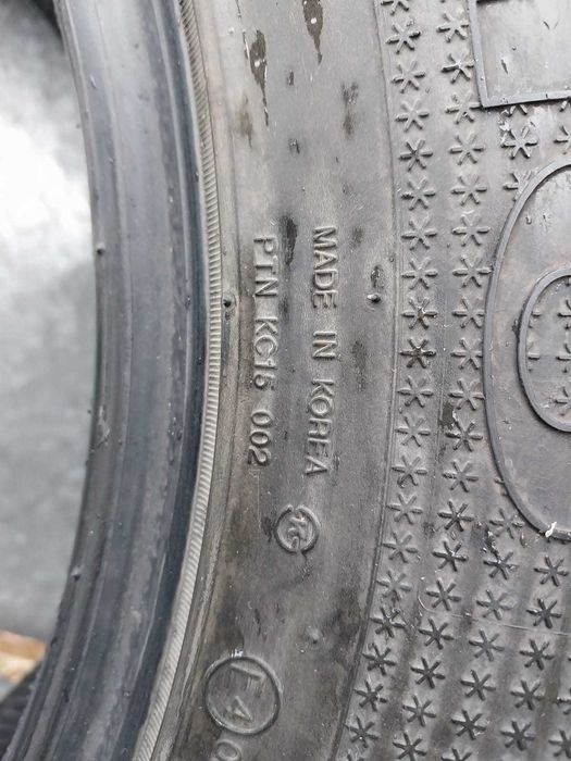 Шины зимние 235/60/17