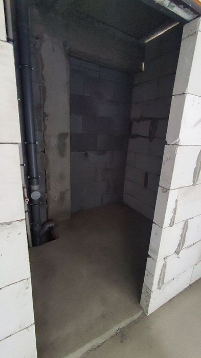 Срочно!!! Продаётся квартира...Центр Ферганы