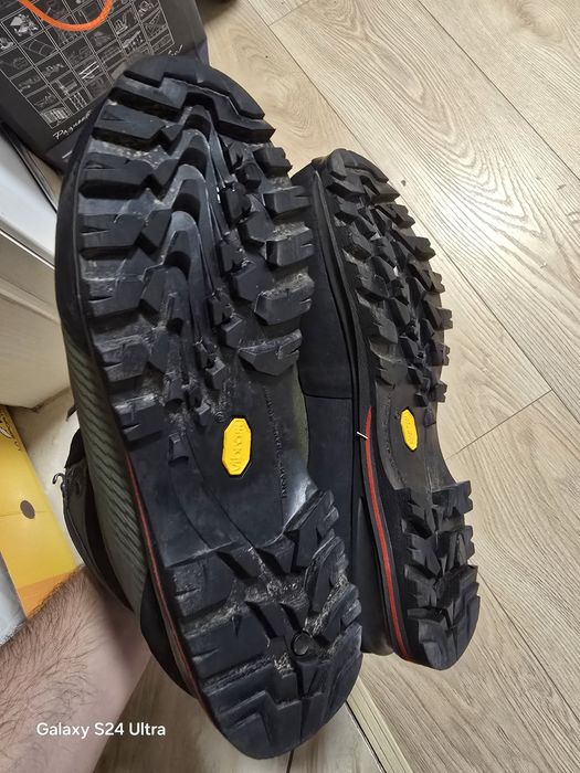 Туристически обувки la sportiva #46