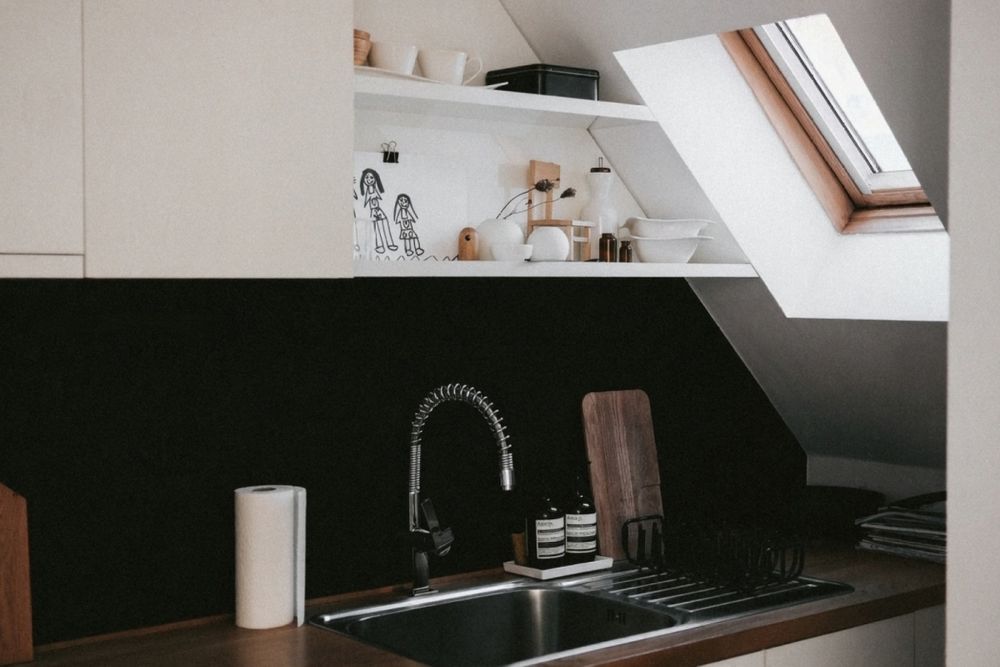 Продава се Тристаен апартамент в Пловдив, Кючук Париж - 83 кв.м за 2229 €/кв.м - Снимка #8