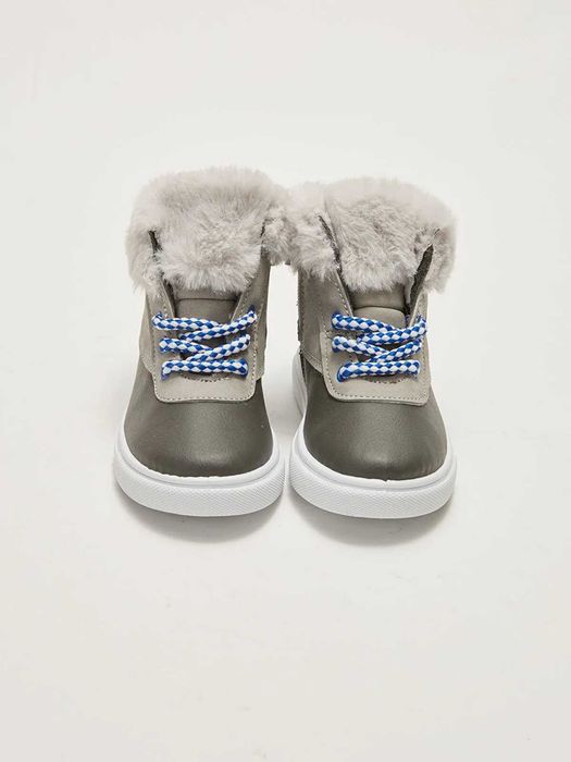 Бебешки боти за момче с цип LCW STEPS