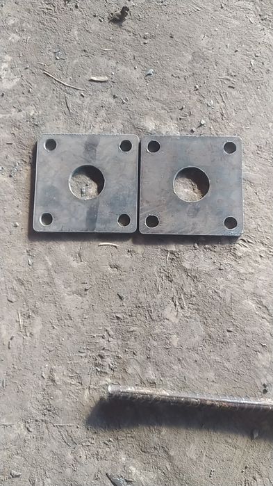 Пластина для стойка plastina