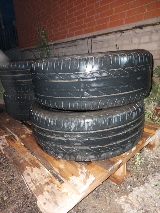 Продам шины срочно