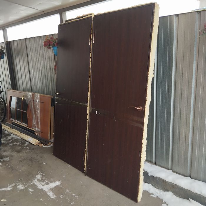 Продам межкомнатные двери