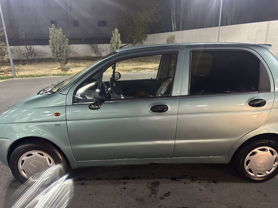 Матиз срочна сотилади