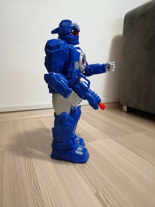 Robot interactiv de jucarie, miscari, sunete si lumini