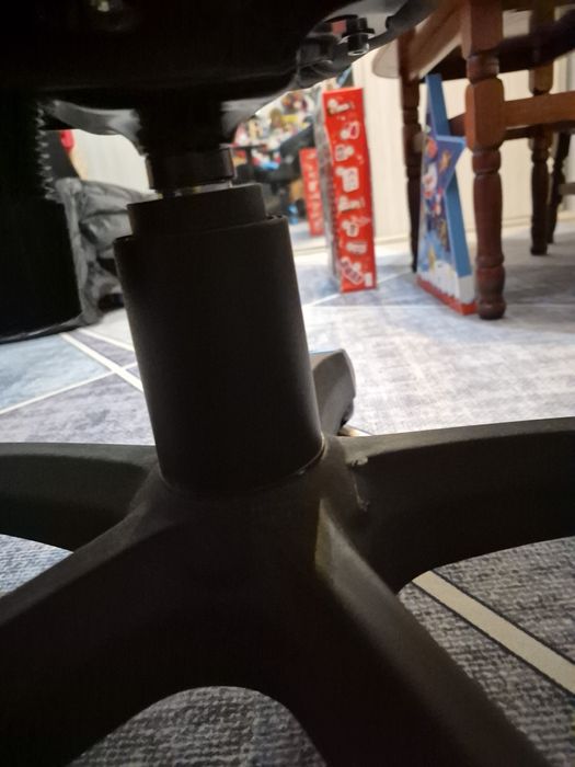 Scaun gaming la un preț super avantajos