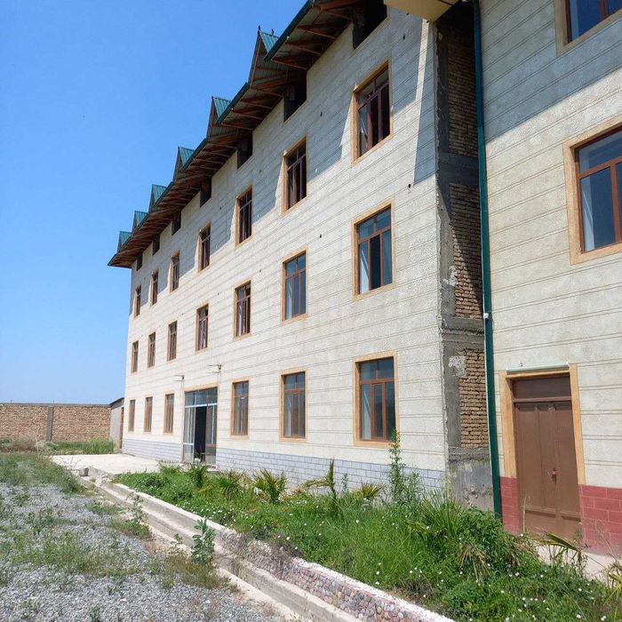 "Intensiv yopiq suv aylanma tizimi usulida baliq etishtirish" binosi