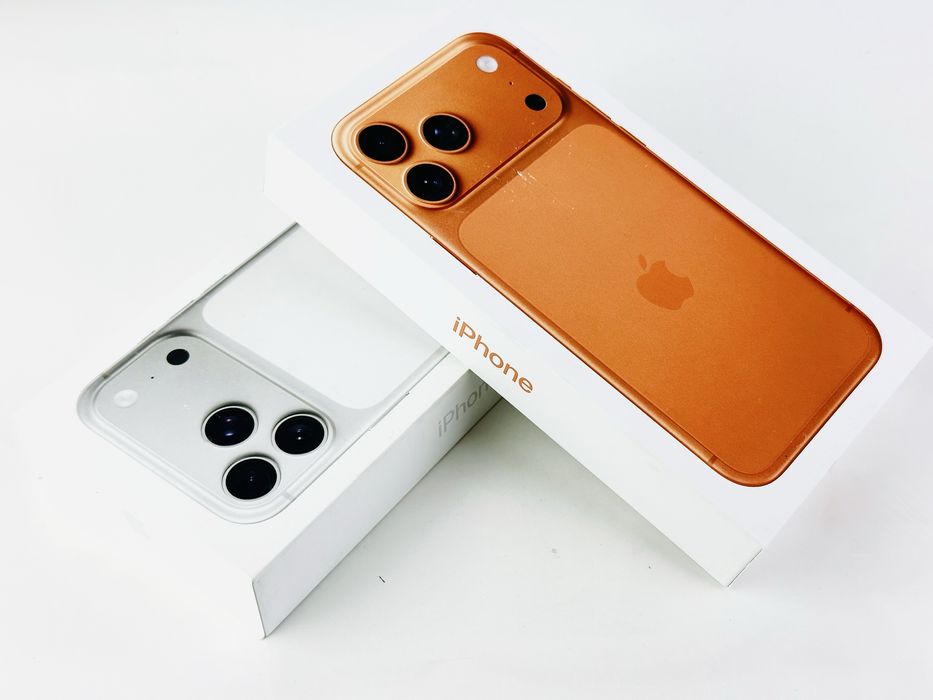 НОВ! Apple iPhone 17 Pro Max 256GB USA Orange / Silver Гаранция!