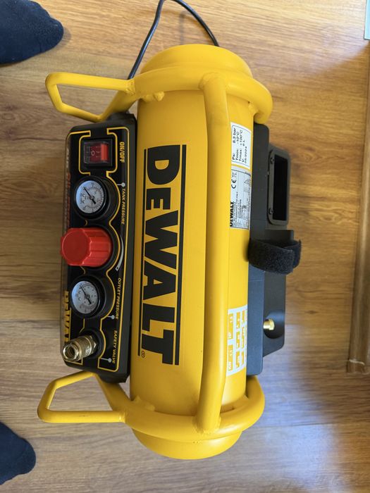 Компресор за въздух Dewalt