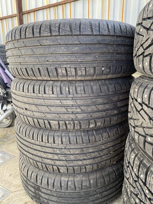 Продам шины почти новые