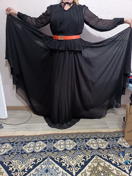 Платья новые. Можно на прокат