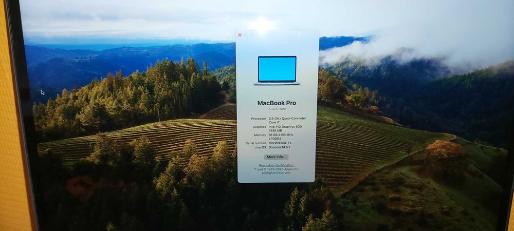 Apple Macbook Pro A1707