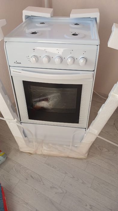 Газ плита новая Flama 50×50