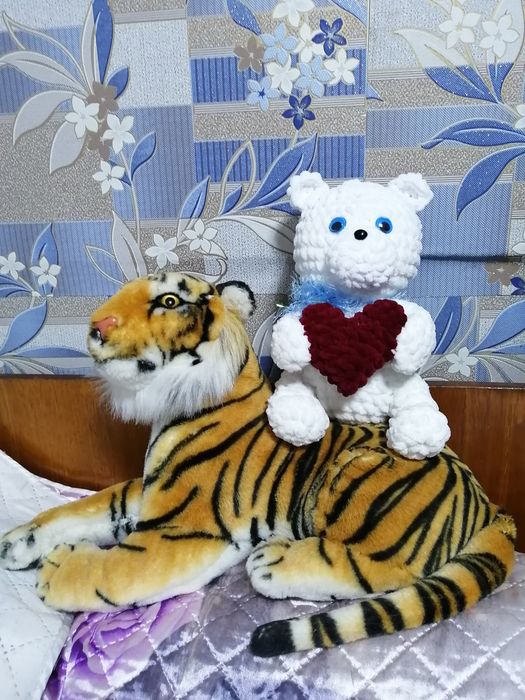 Вязаные игрушки ручной работы