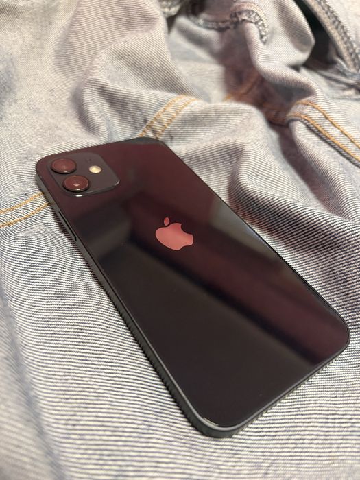 iPhone 12, черен