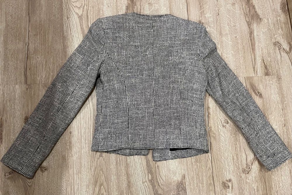 Сака/блейзъри на Alessa u други