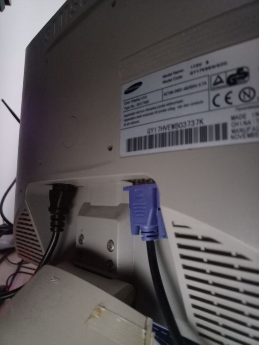 Монитор для компьютера Samsung 4:3