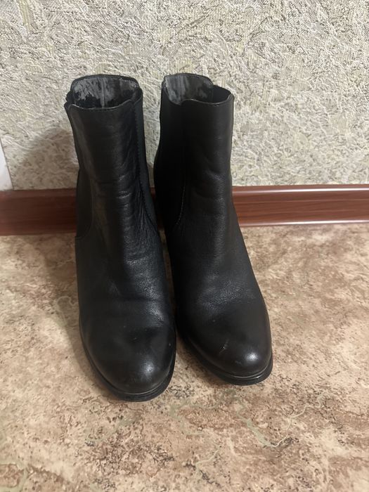 Кожаные ботильоны