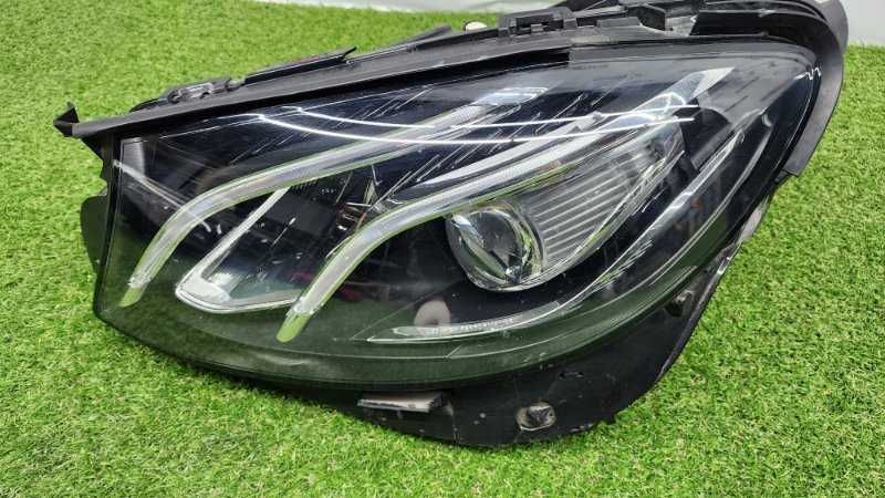 Фара LED Mercedes E W213 левая Лед
