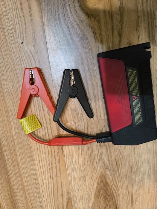 Стартерна батерия