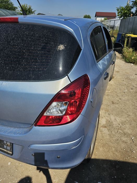 Stop dreapta stânga Opel Corsa D (4 uși)