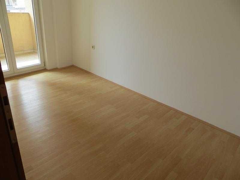 Дава се под наем Тристаен апартамент в Пловдив, Тракия - 88 кв.м за 402.9 € - Снимка #6