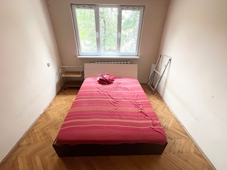 Дава се под наем Двустаен апартамент в София, Център - 80 кв.м за 199.41 € - Снимка #1