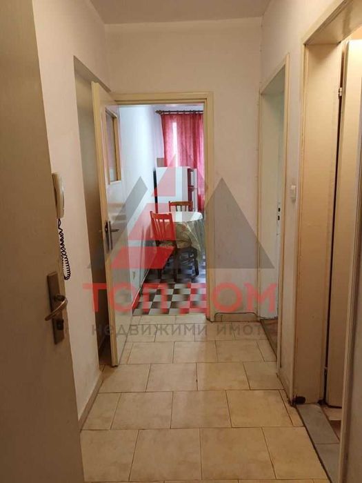 Дава се под наем Двустаен апартамент в Варна, Център - 50 кв.м за 357 € - Снимка #3