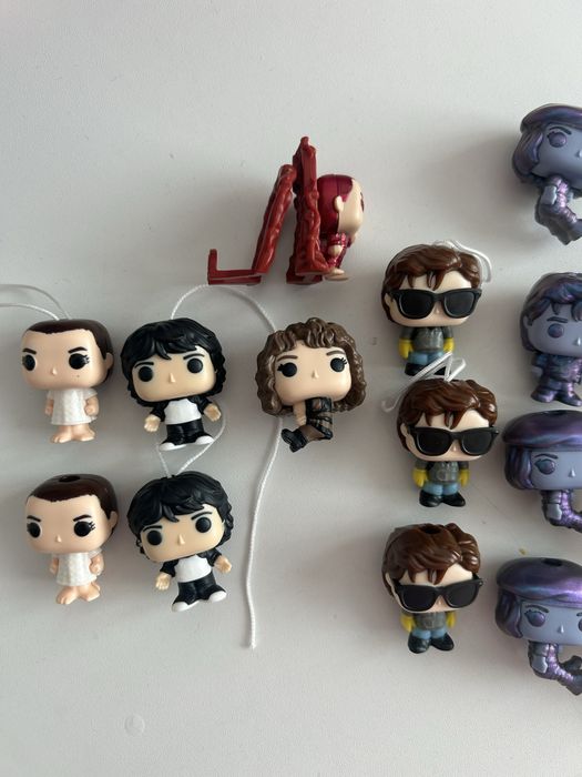 Продам игрушки от киндер