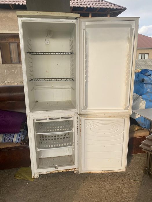 Холодильник, морозильник