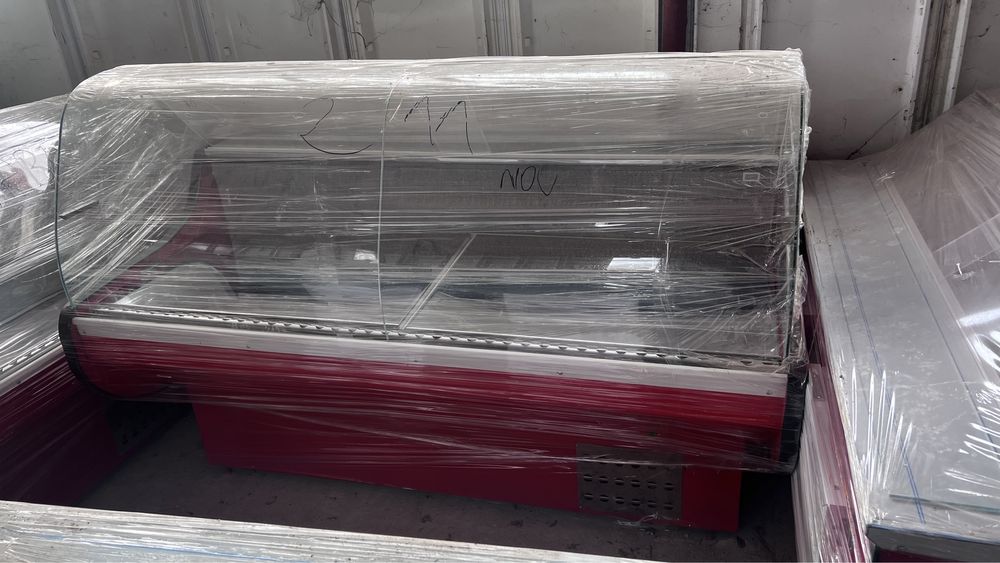 Vitrina frigorifica orizontala pentru mezeluri