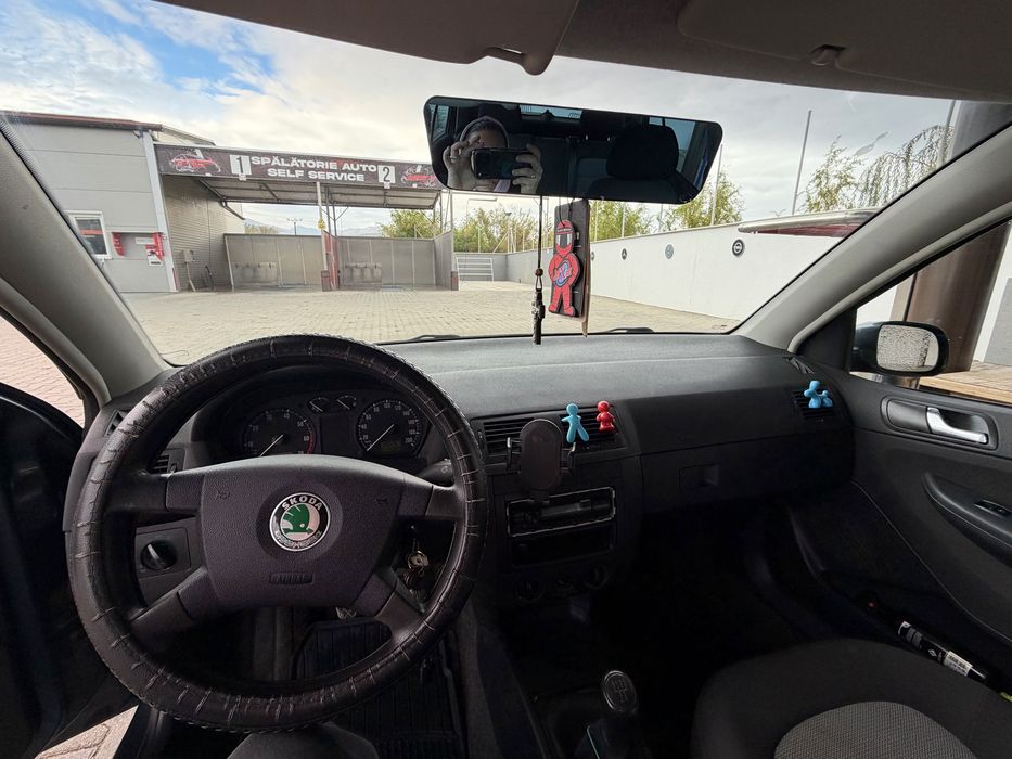 SKODA Fabia 2004 — imagine 5