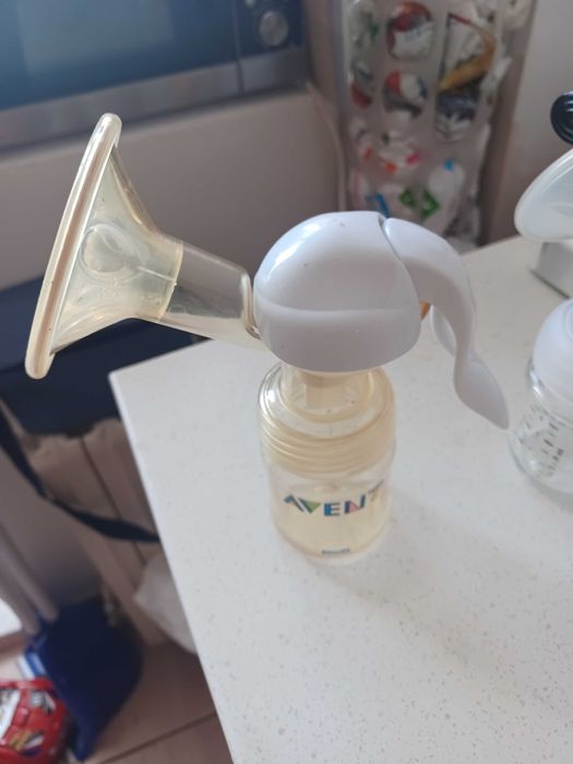 Стерилизатор и ел. помпа за кърма