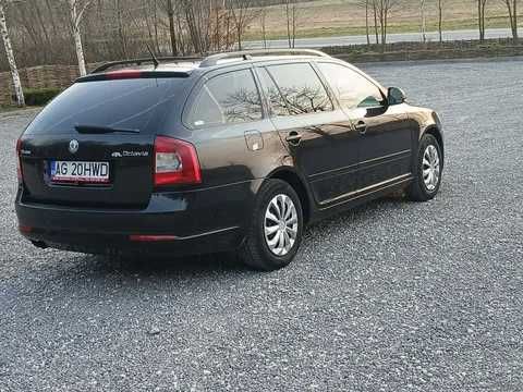 SKODA Octavia 2011 — imagine 3