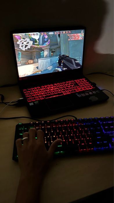 Игровой ноутбук Acer nitro v15