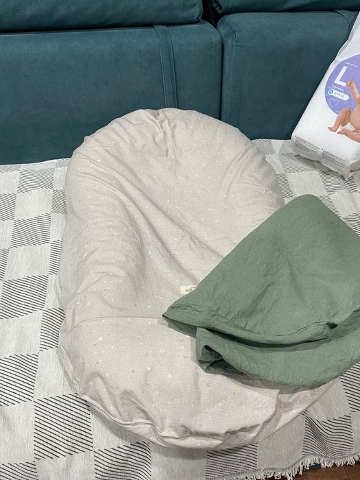 Продам кокон для малыша