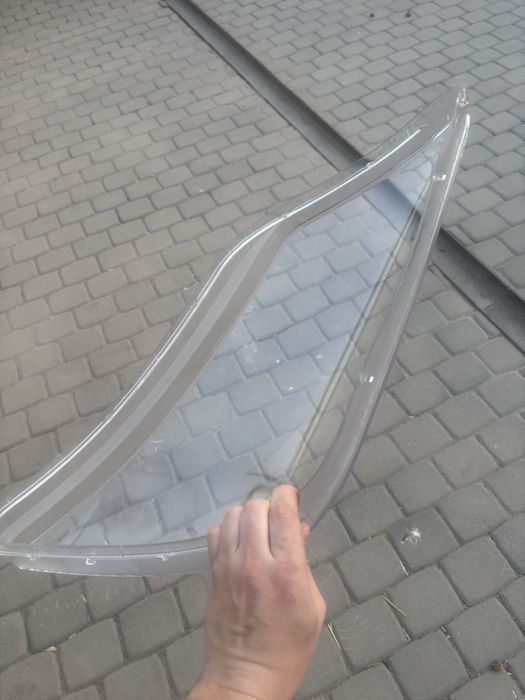 Стекла фар toyota prius 20