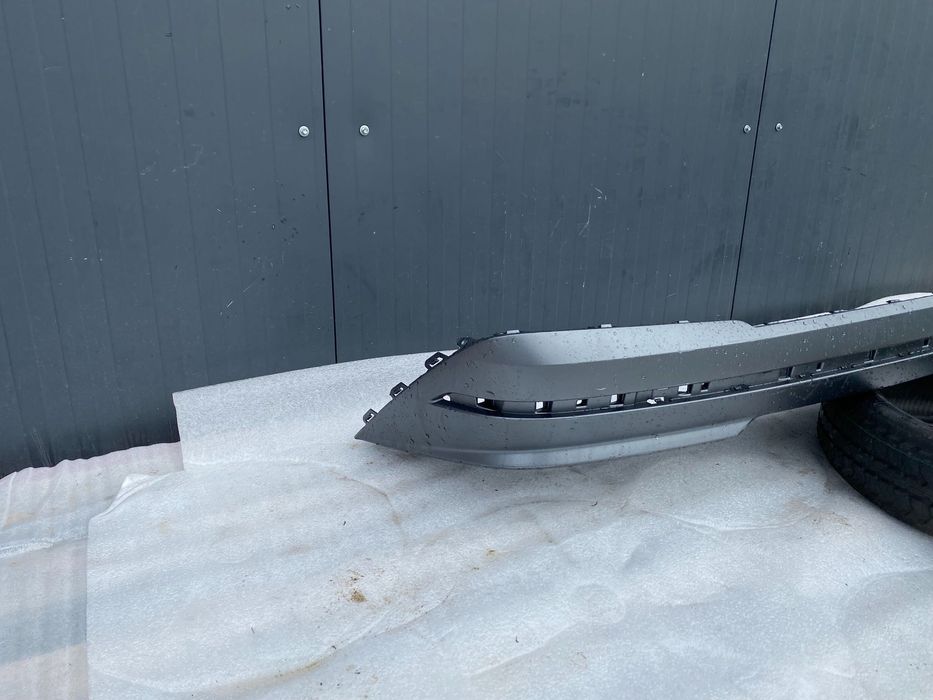 Spoiler bara spate Skoda Enyaq stare foarte buna original