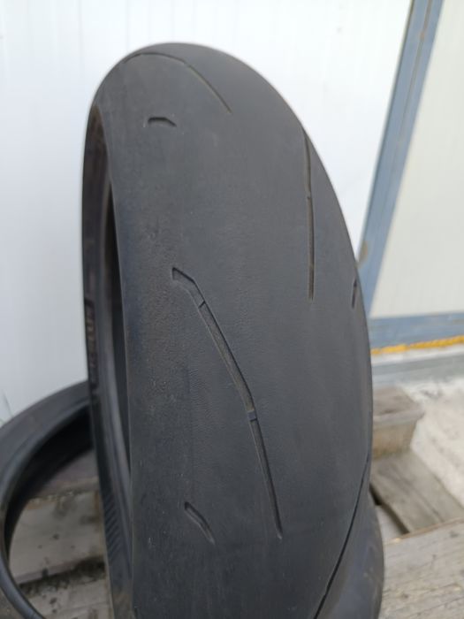 Мото гума 160 60 ZR 17 MICHELIN POWER Дот 3823